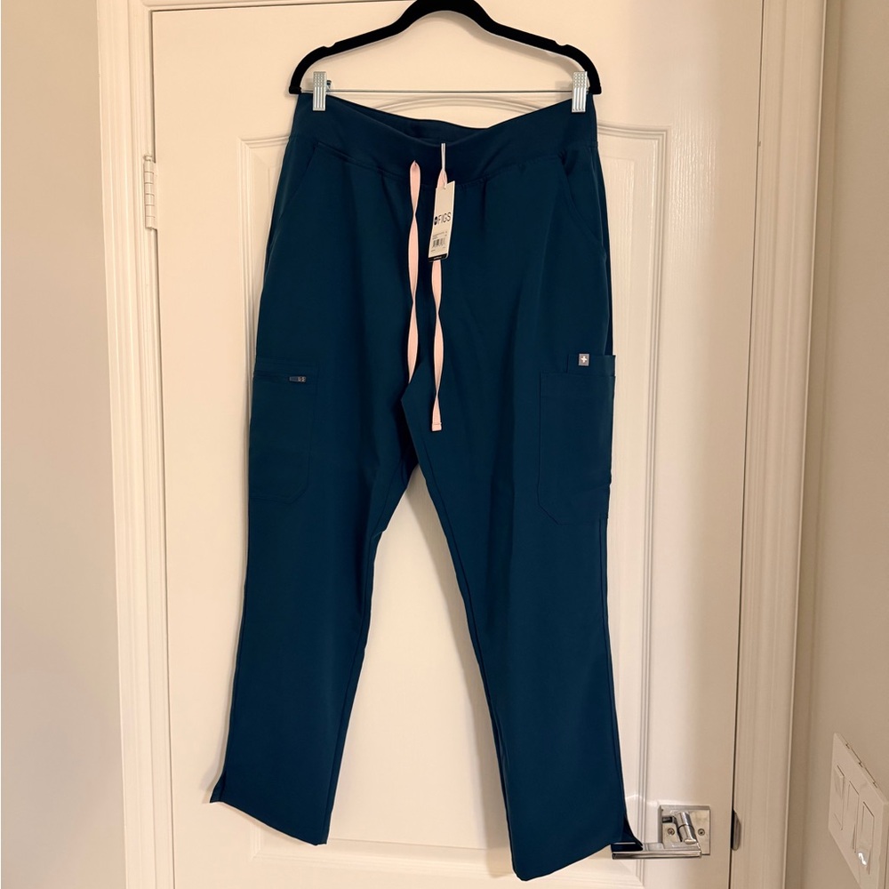 FIGS Women’s Caribbean Blue Yola High Waisted 2.0 Petite Skinny Scrub Pants